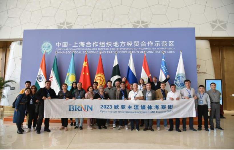 歐亞主流媒體參觀上合示范區(qū)。姜琳琳攝